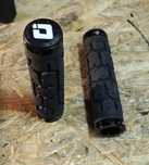 Gripy do MTB ODI Rogue Lock-On