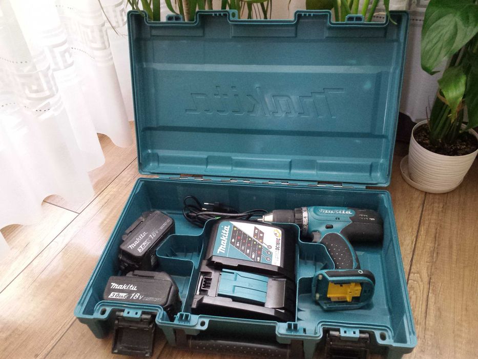 Makita DDF453 18V LXT wiertarko-wkrętarka, 2xaku 3ah ładowarka walizka
