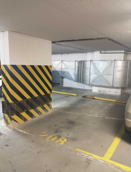 Miejsce postojowe Metro Ursynów