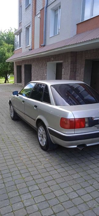 Продам ауді Б4 хороший стан