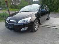 Opel Astra Sports Tourer 1.4 Turbo 120KM 2011r. / import