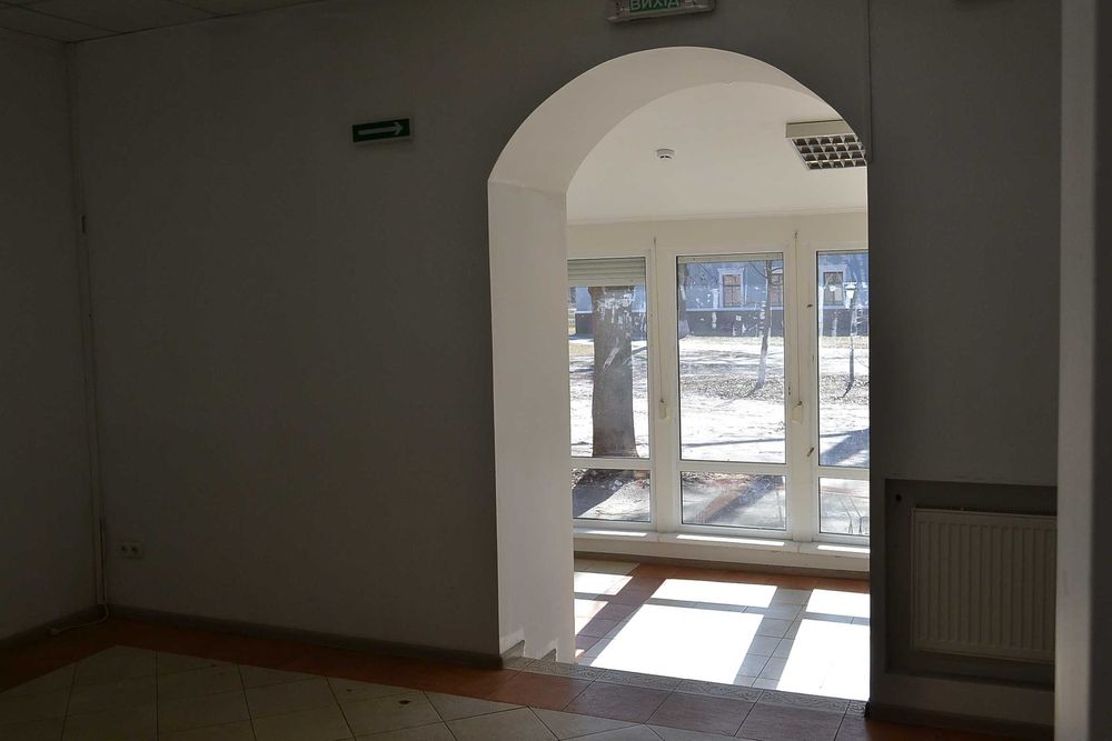 Продається    помещение (Капсюль) ,центр.