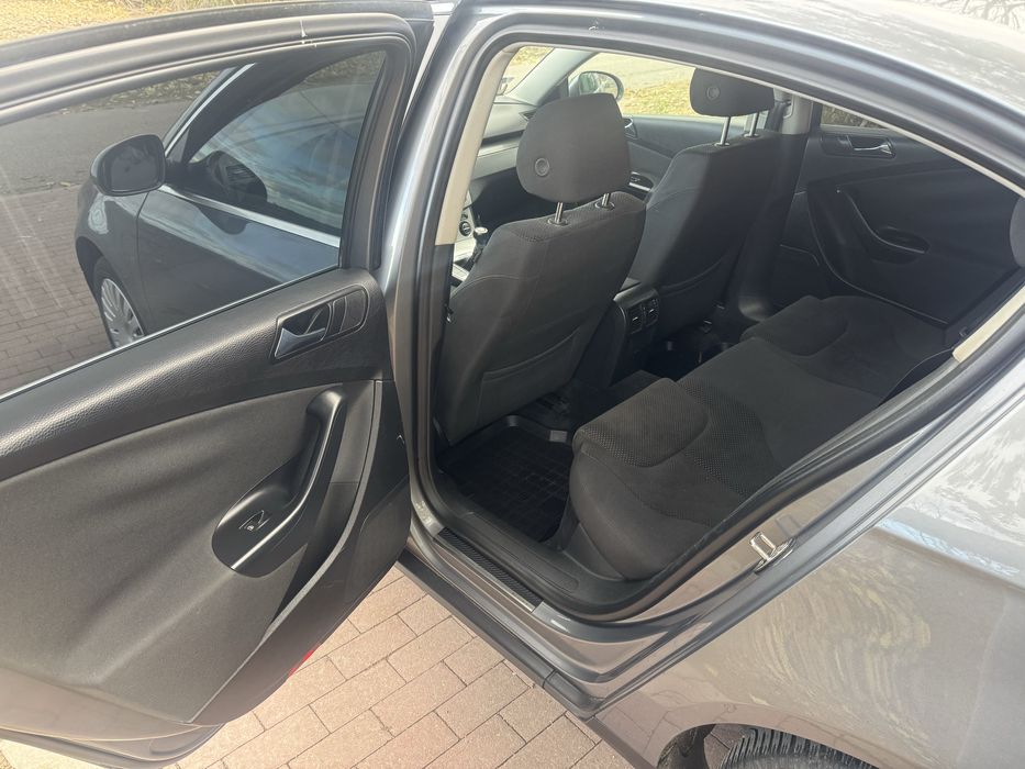 Zamienie na wyzsze auto/Sprzedam VW Passat B6