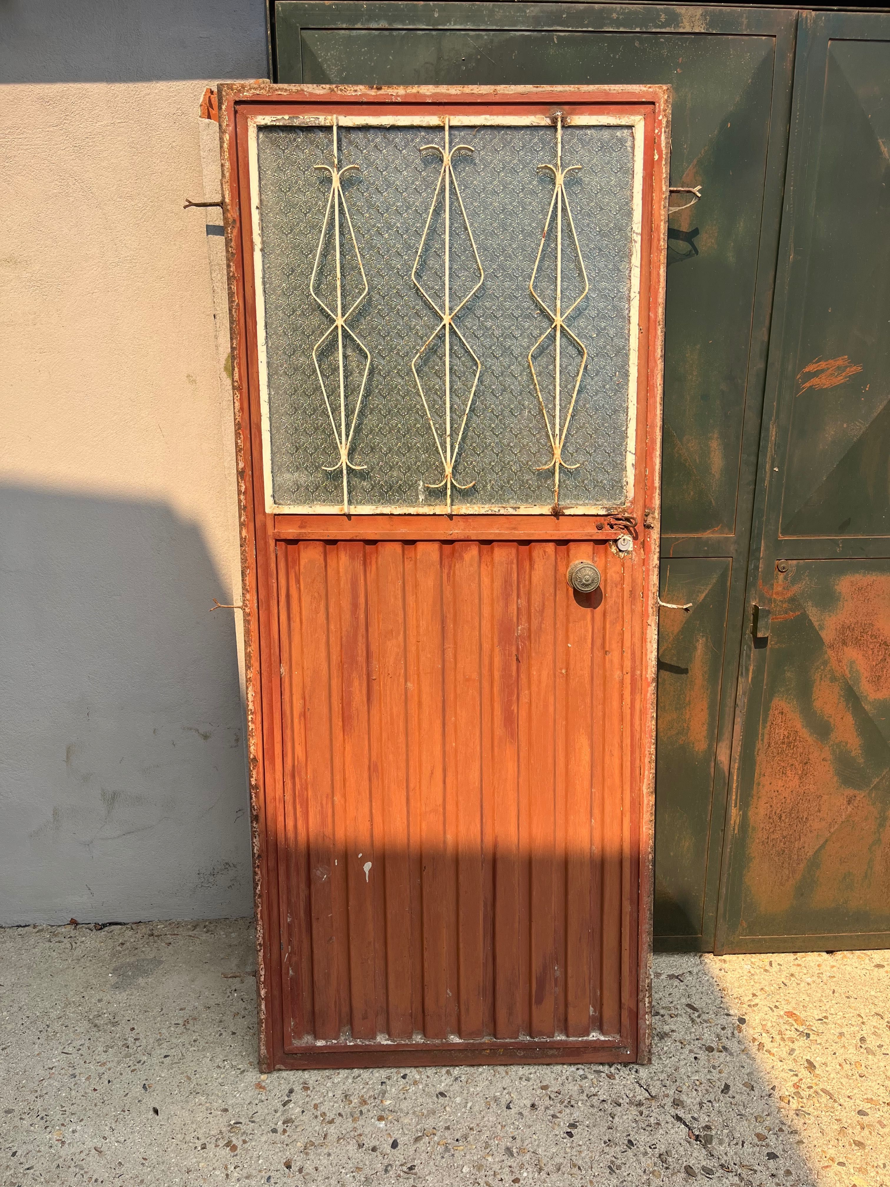 Portas e portões