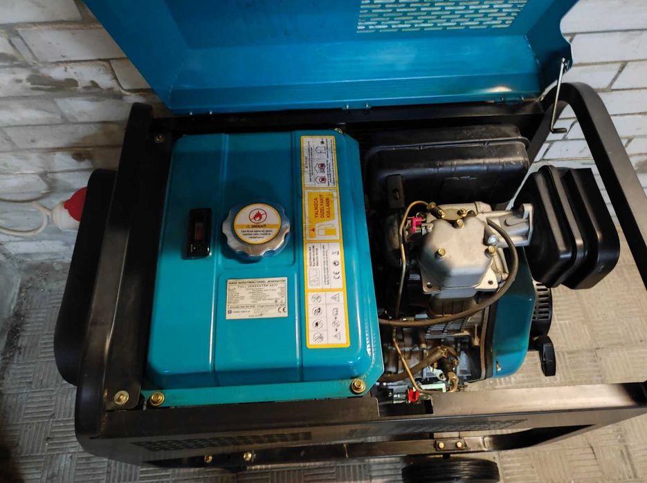 Генератор Дизельний FULL FDL 8000LE3 (3х фазний, дизель)