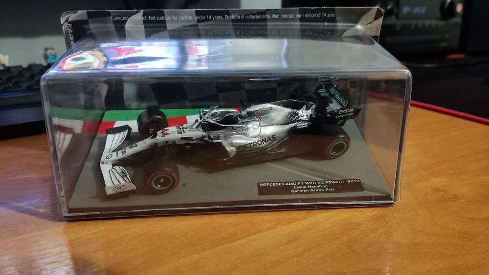 Formuła 1 Mercedes-AMG F1 E10 EQ Power+ 2019 Hamilton