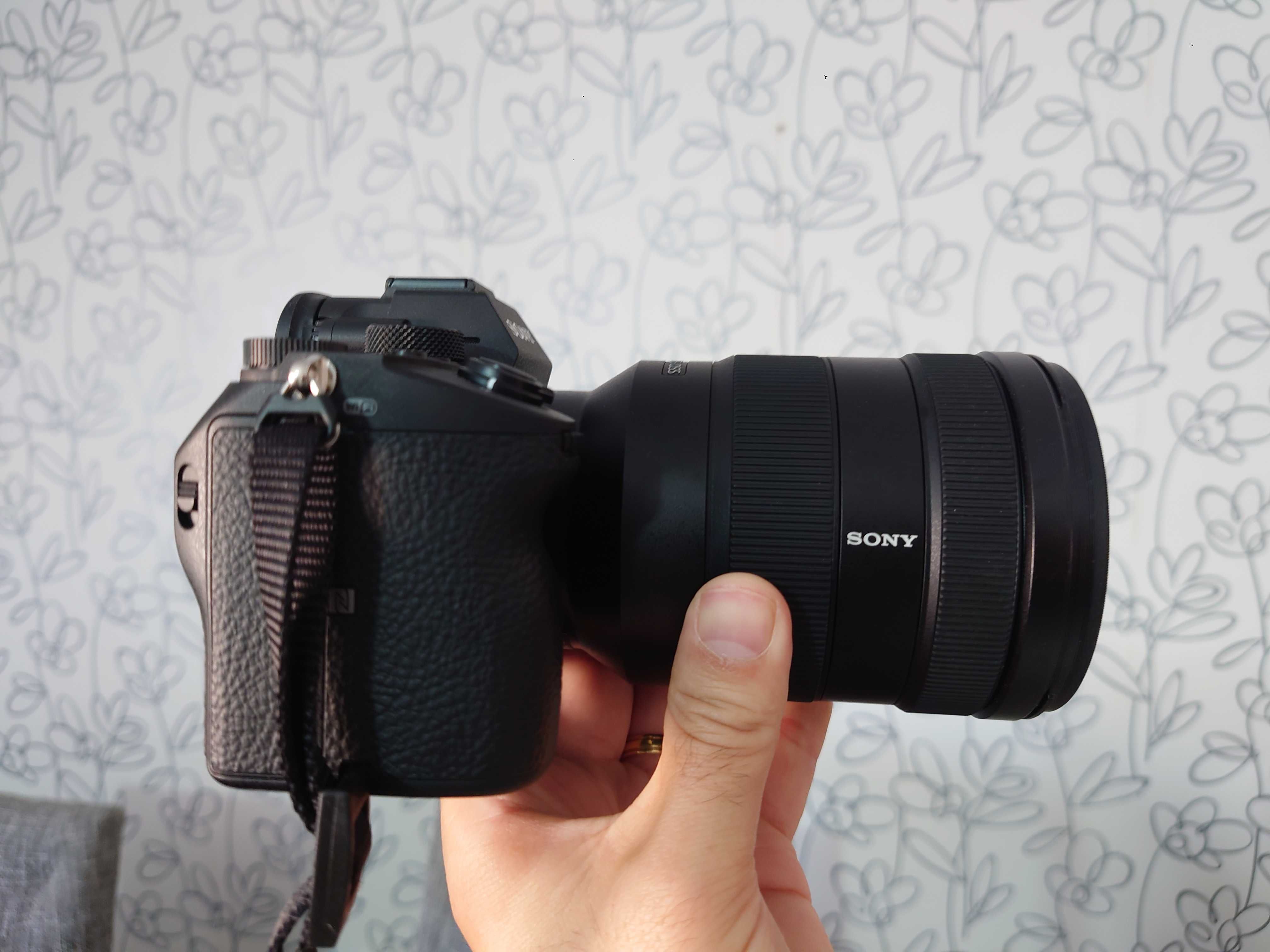 Sony A7 III + Lente 24-105 F4 G OSS