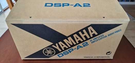 YAMAHA DSP-A2 AV Amplifier (Modelo raro e impecável)