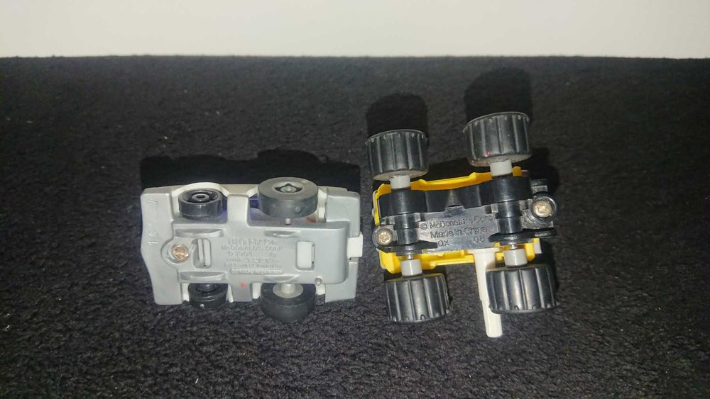 Dwie stare zabawki McDonald's vintage