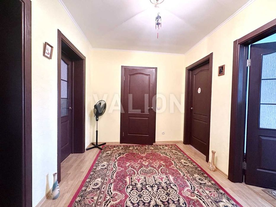 Без% Продаж 2-поверхового будинку з гаражем Баришівка Київська область