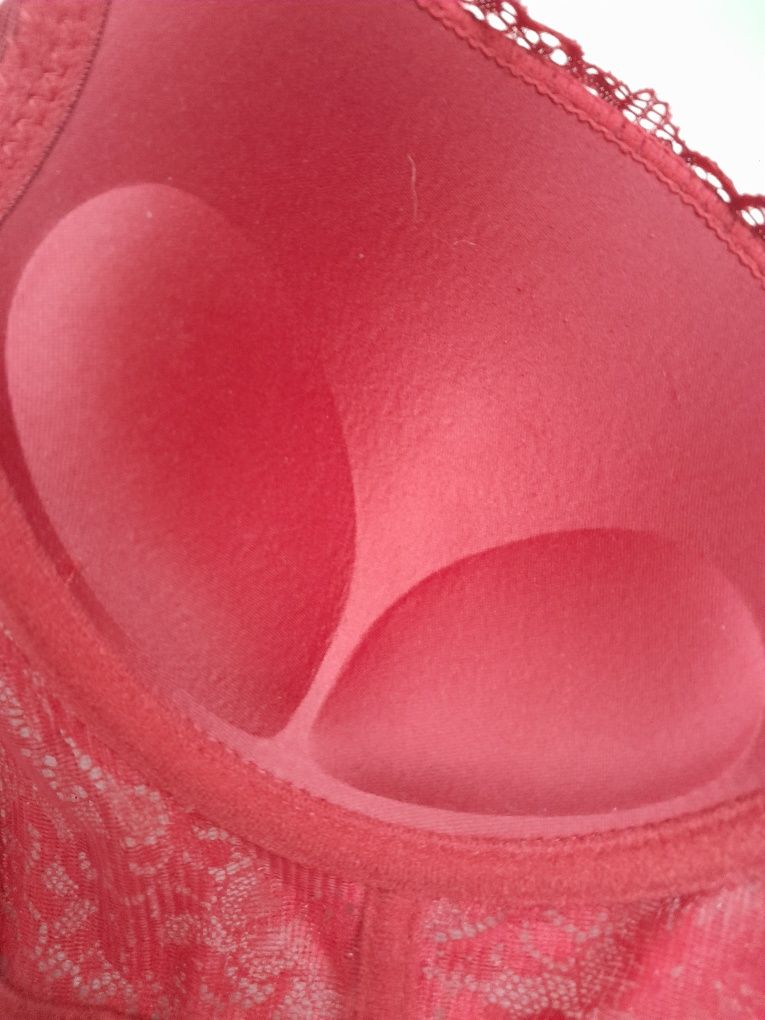 Soutien vermelho
