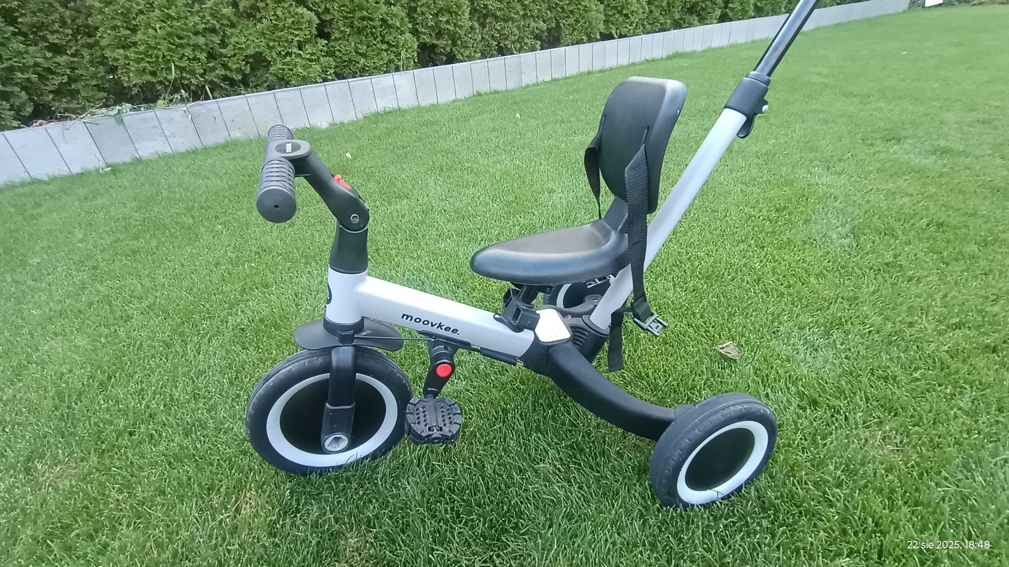 Rowerek MOOVKEE Mike 6w1 biegowy, na pedały, pchacz wózek