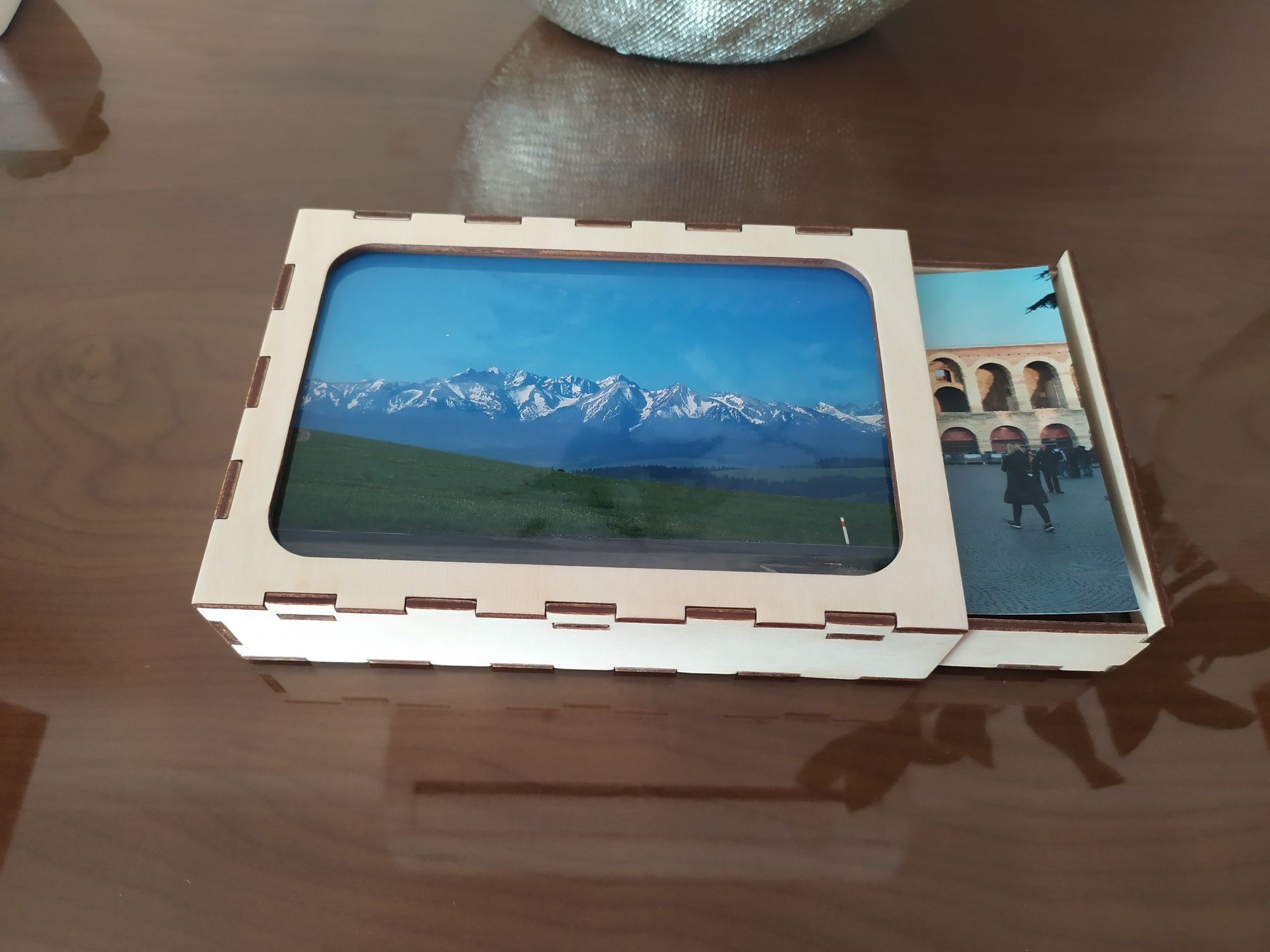 ramka na zdjęcia 10x15 cm z szufladą do przechowywania zdjęć