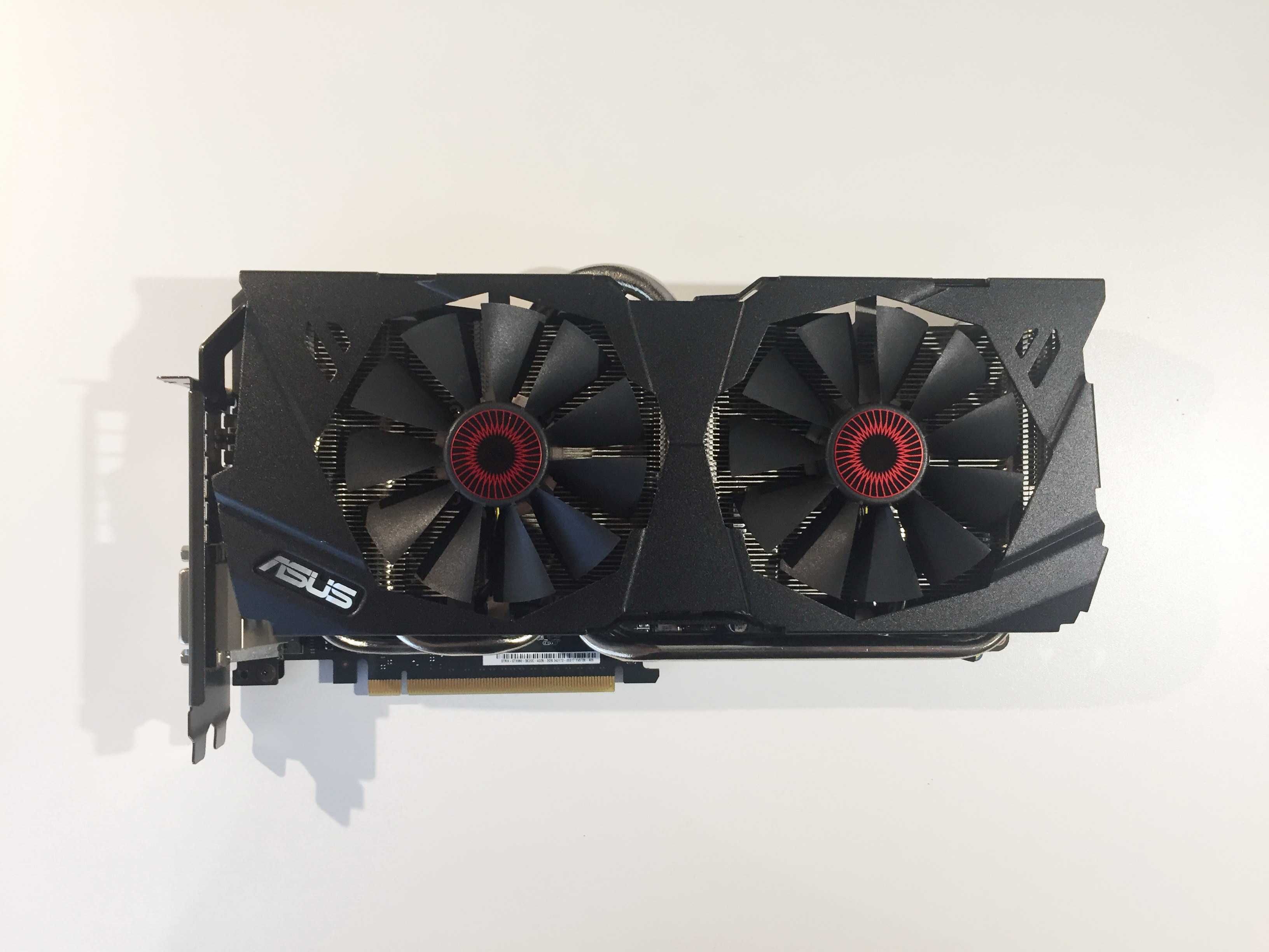 Placa gráfica Asus Strix Geforce GTX980 OC edition