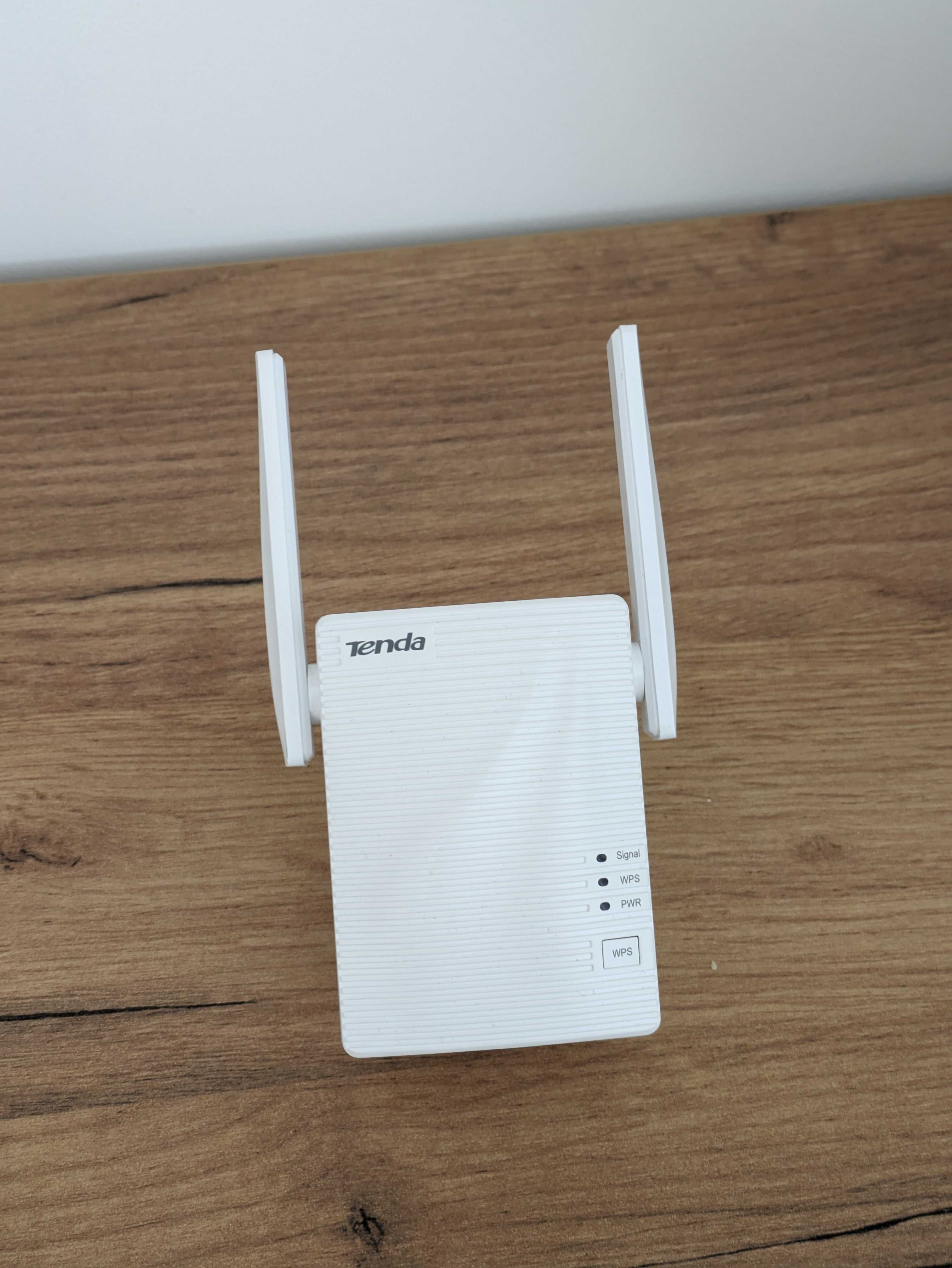 Tenda AC1200 WiFi repeater