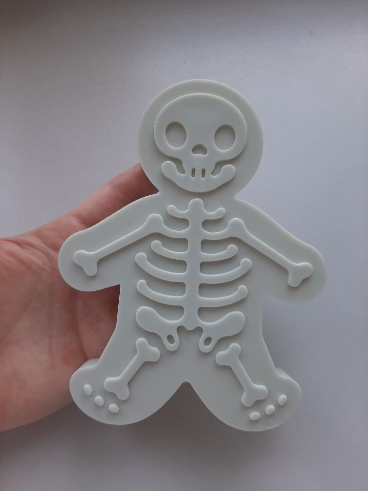 Forma foremka na ciastka ludzik halloween ozdoba na mydło diy kości
