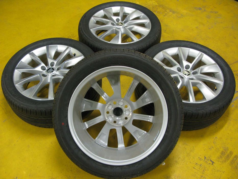 18 Skoda Octavia IV SuperB Karoq Vw T-Roc 5x112 ET45 Lato !!!