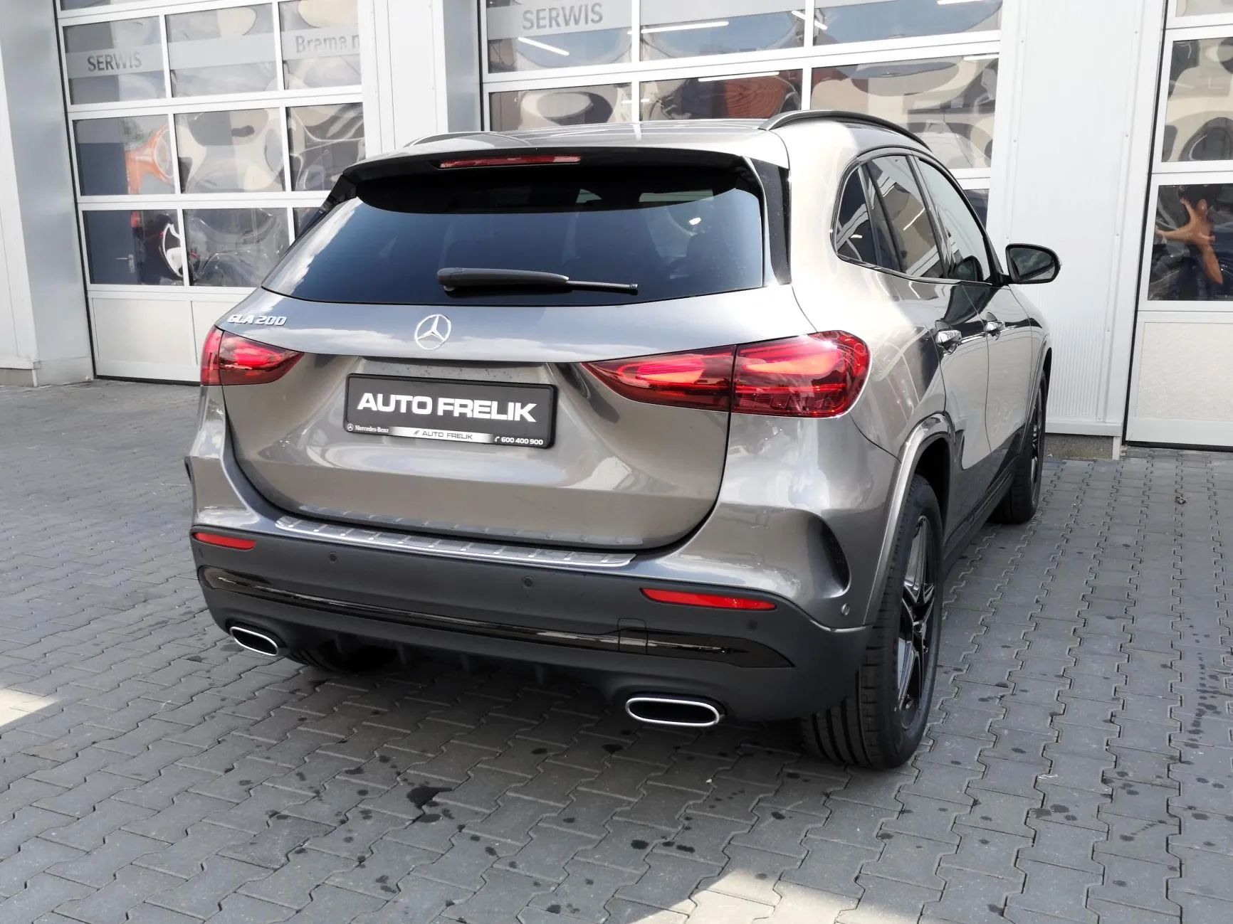 Mercedes-Benz GLA GLA 200, Linia AMG Night Advanced Plus, MULTIBEAM, El. Fotele