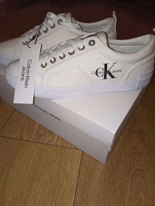 Sneakersy, trampki damskie Calvin Klein rozmiar 39 i 40