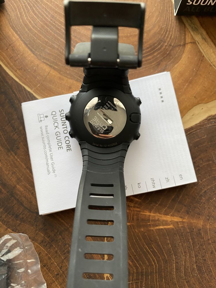 Zegarek Suunto Core All Black smartwatch