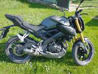 Sprzedam Yamahę mt 125 ABS z 2015r z wydechem akrapovic.
