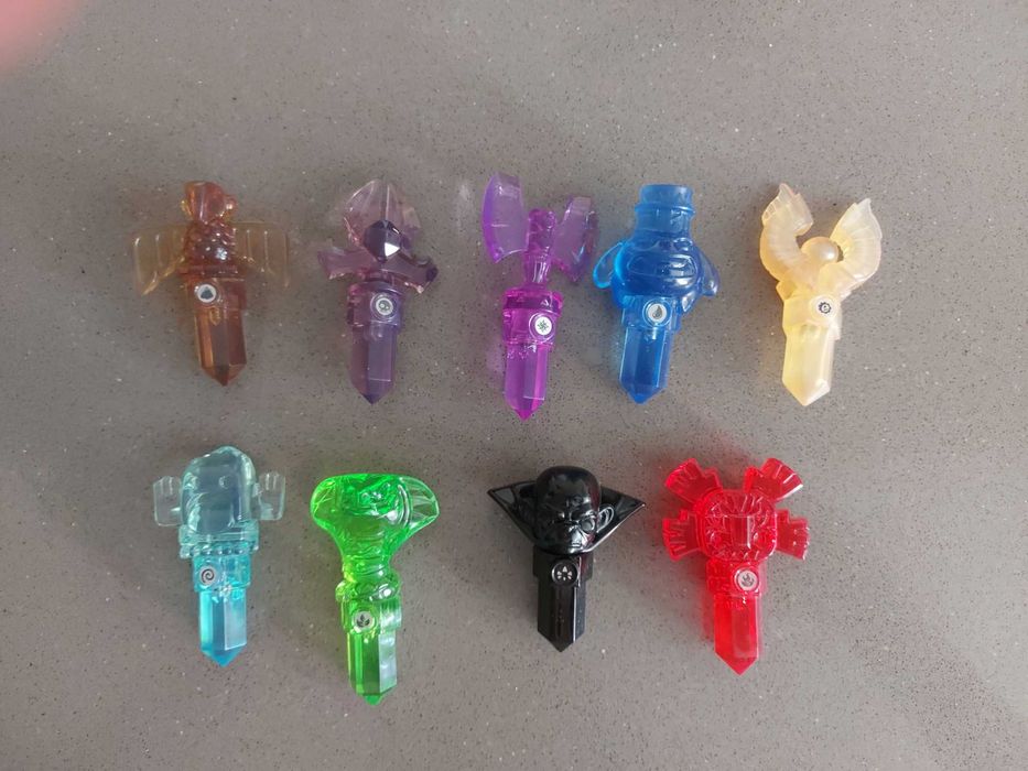 Jogo TRAP TEAM+ 6 bonecos + plat + 9 traps (conjunto todo)WII U