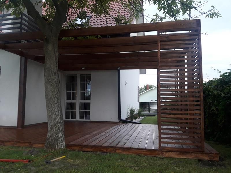 Tarasy drewniane zadaszenia tarasów