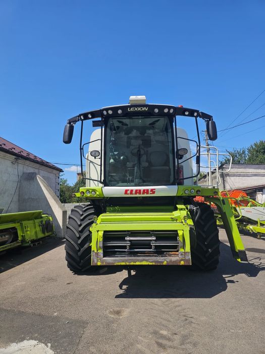 Продам комбайн Claas Lexion 670