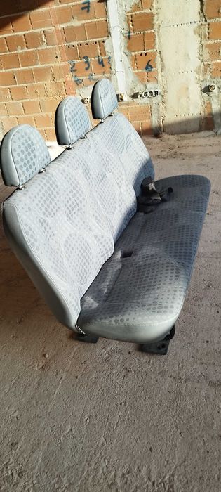 Banco traseiro de 03 lugares Ford Transit