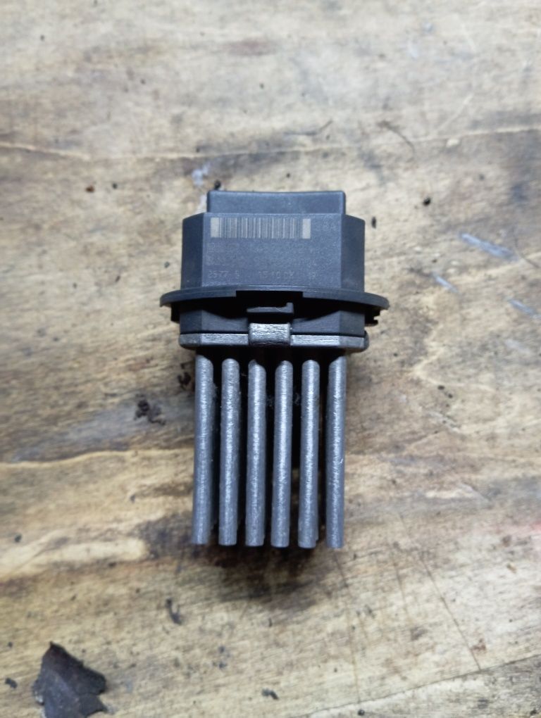 Rezystor dmuchawy behr orginalny citroen C5 x7 III