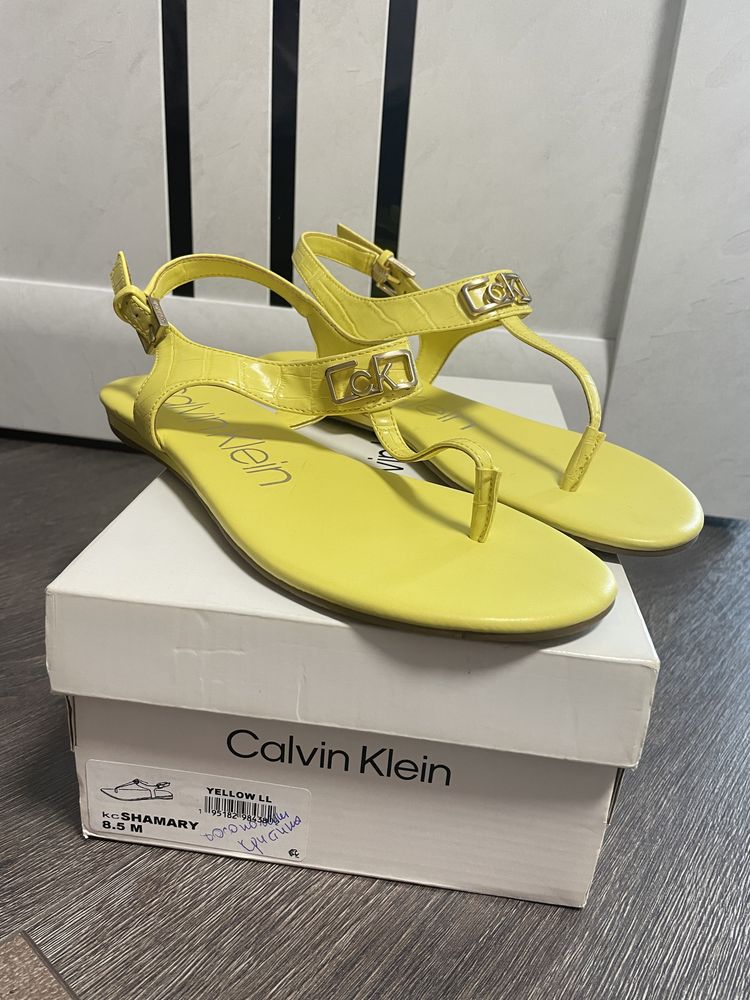 Босоніжки Calvin Klein US 8.5