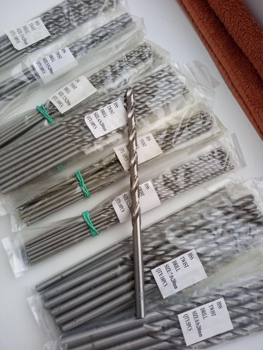 Сверла длинные 200 и 300mm (метал;нержавейка;алюминий) р6М5,Р9Со2, Р18