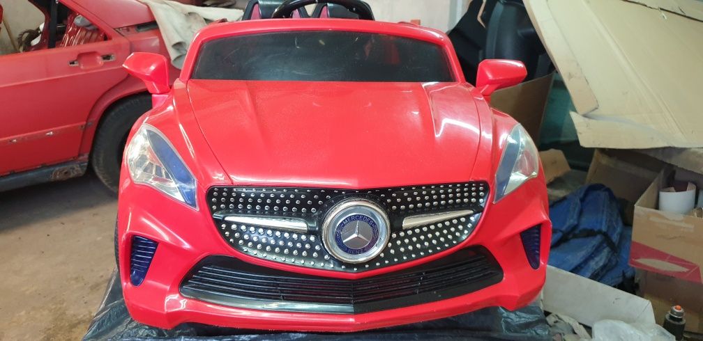 Samochodzik Elektryczny Mercedes CLK dla dzieci