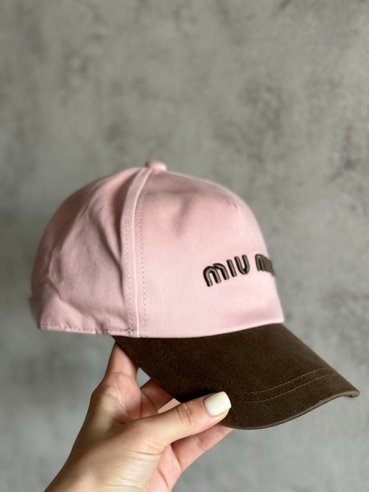 Кепка miu miu miumiu