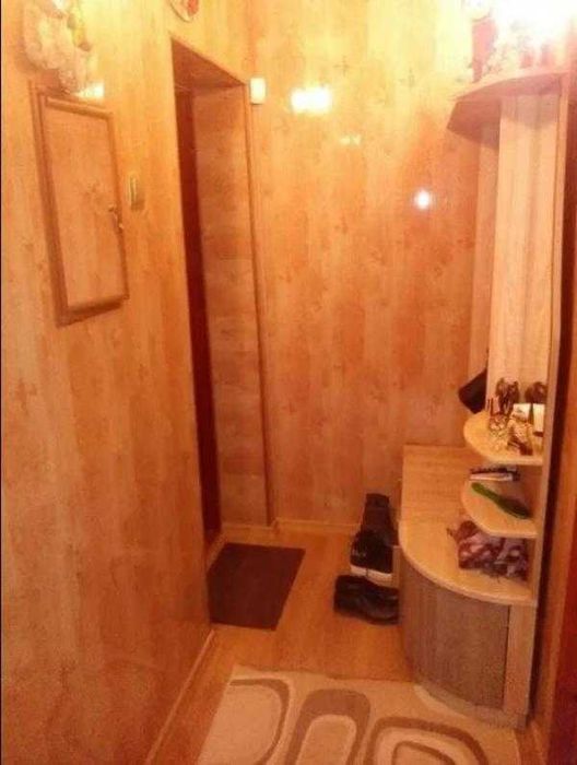 Продам 2-комнатную квартиру на ХТЗ