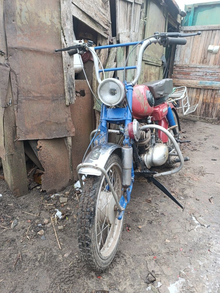 Продам мопед Карпаты