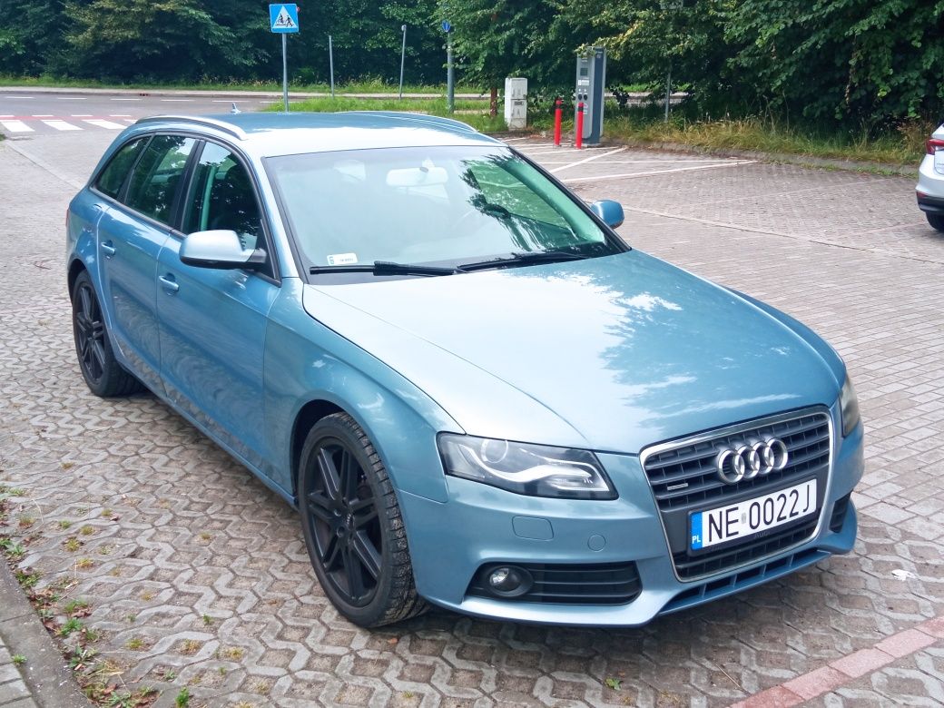 Audi A4 B8 Avanti 2.0 TFSI 211hp Quattro S-Line