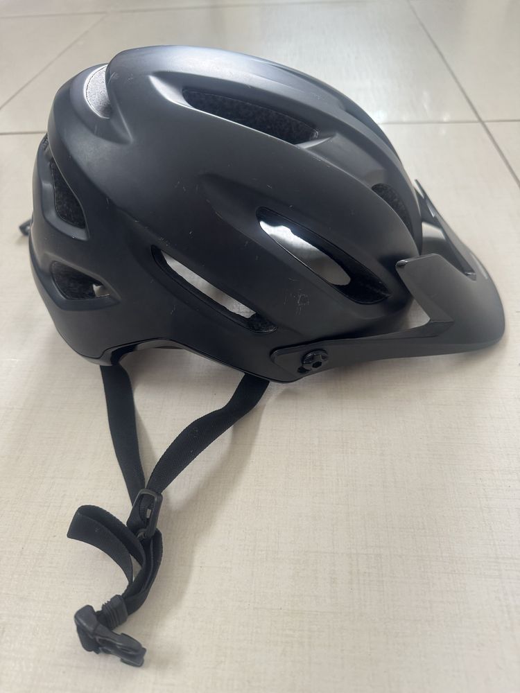 Kask BELL 4Forty