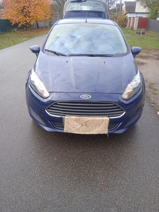 Форд фіеста 2013р 1.2 обём