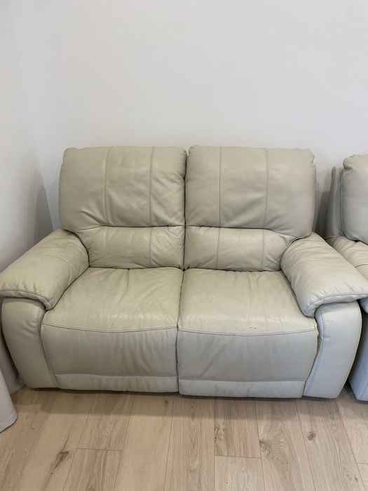 Продам 2 дивана привезені з німедчини