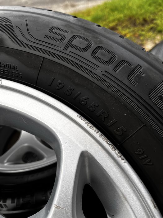 Koła z oponami z Hondy 195/65 r15 5x114,3 5mm