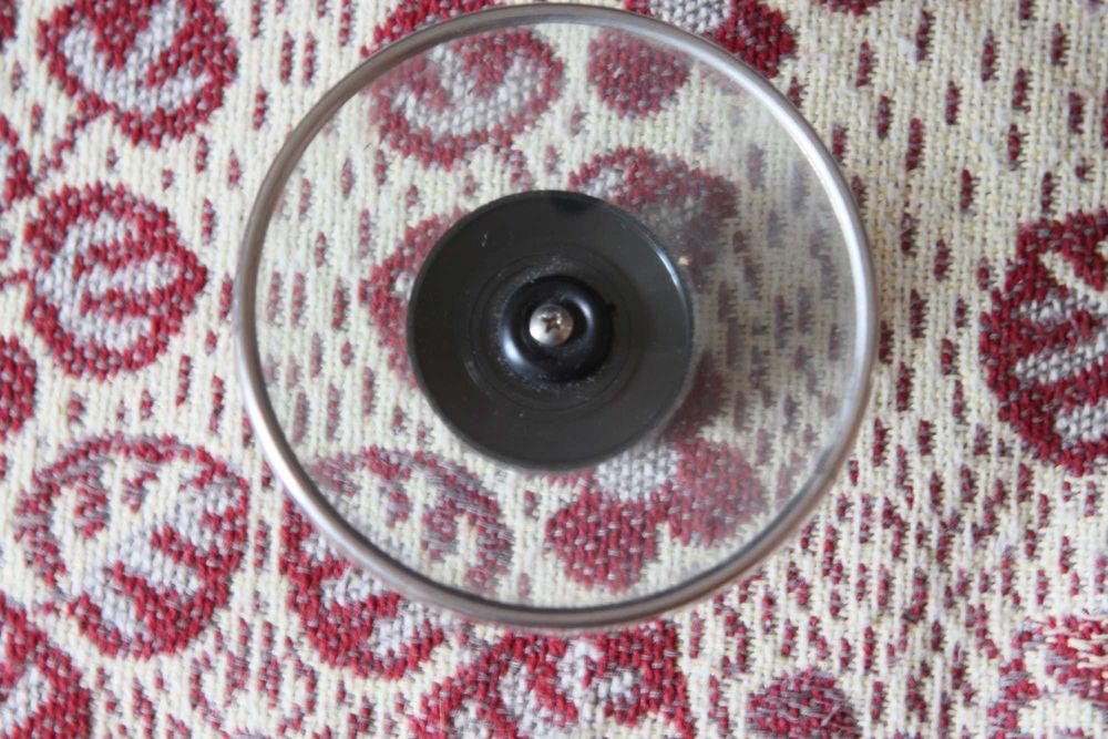 Продам сталевий емальований чайник