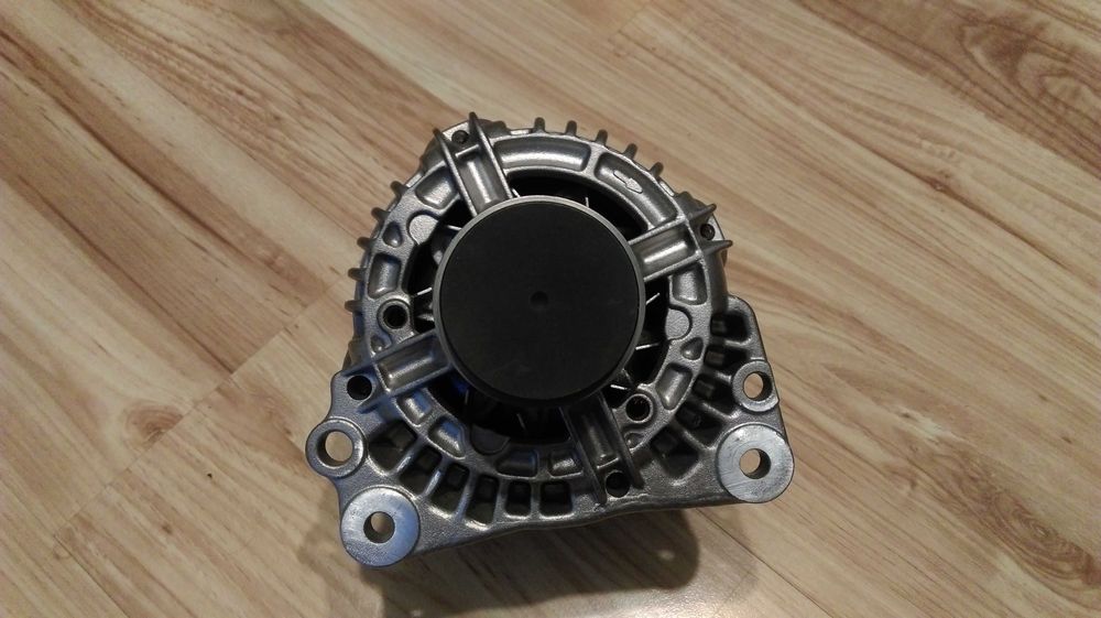 Alternator Ford Galaxy 1.9 TDI Seat Leon Toledo 1.9TDI Skoda Fabia 1.9