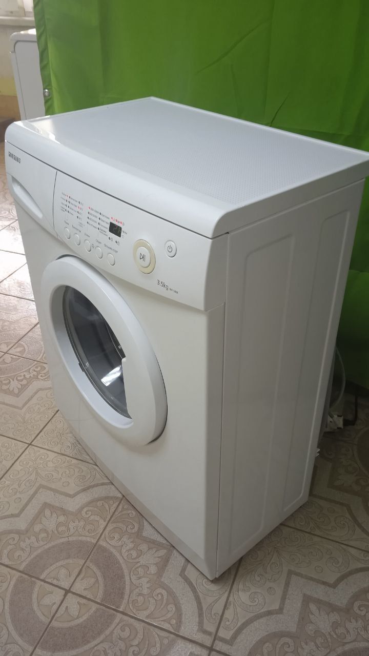 Пральна машина б/у Samsung 3.5 kg 800 об/хвил дисплеем час mod.WF-S861