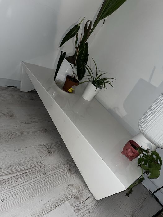 stolik kawowy biały