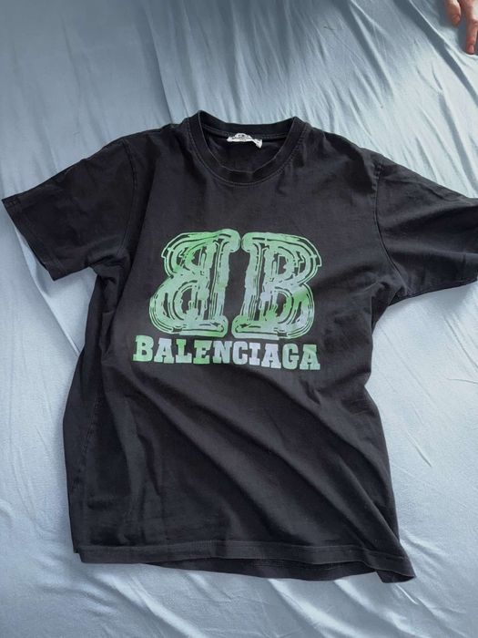 koszulka balenciaga bb
