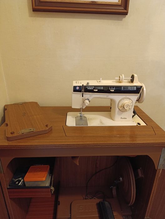 Máquina de costura Singer Samba 8