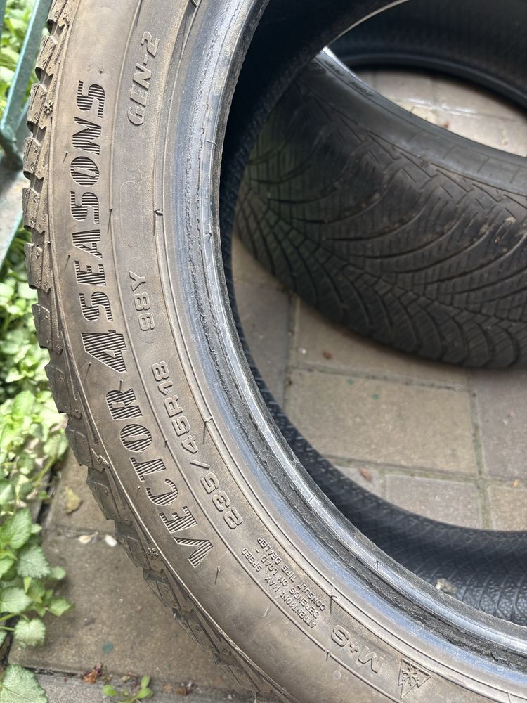 Шини всесезонні R18 235/45 Goodyear 2шт.(ціна за скат)2020рік