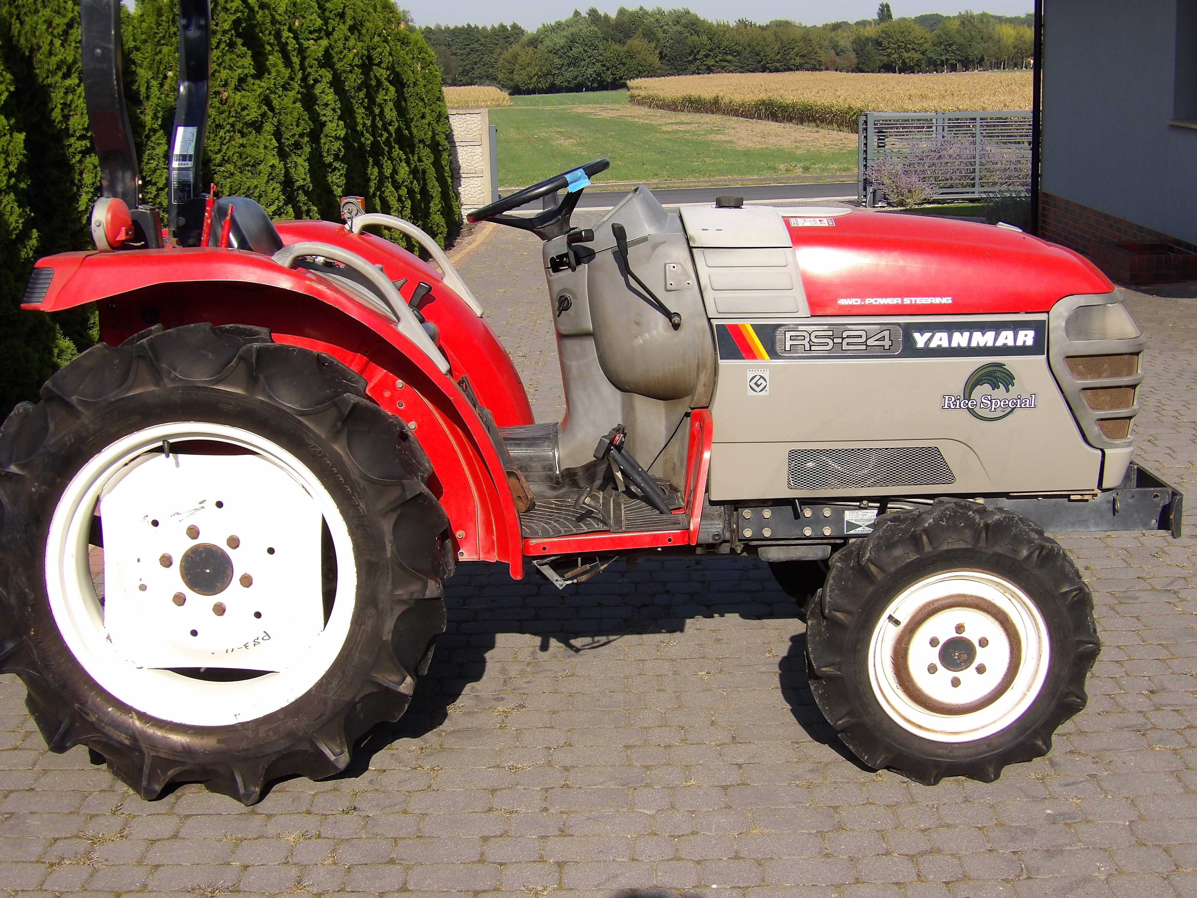 Yanmar RS 24 AF 24 4x4 wspomaganie rewers mini traktor ogrodniczy