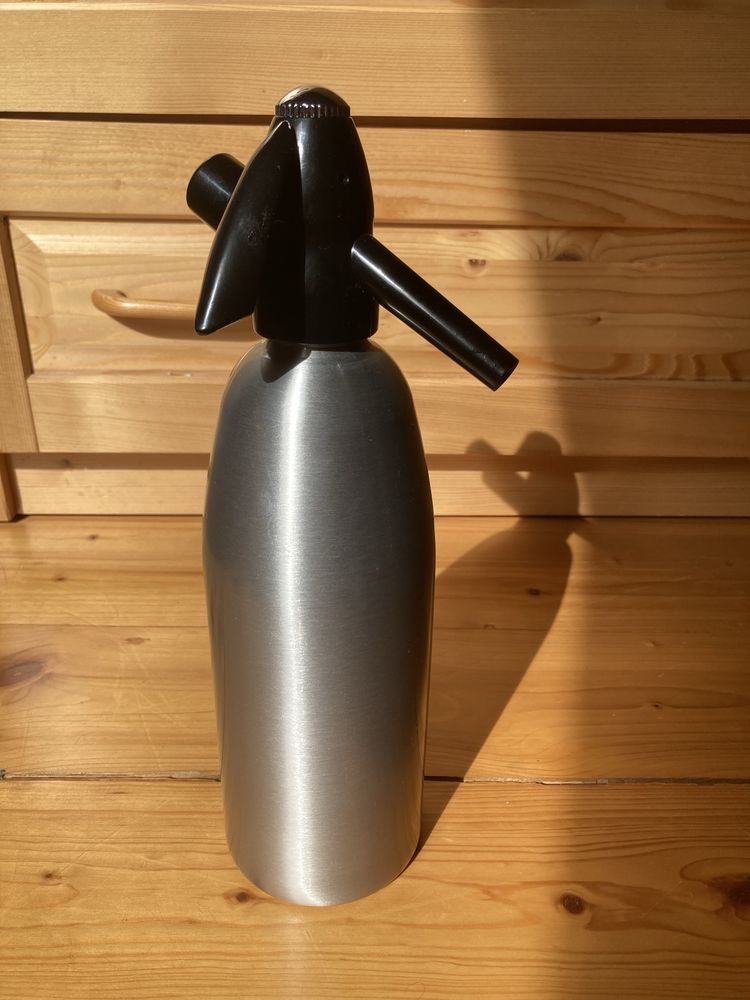 Saturator Quick Soda Maker